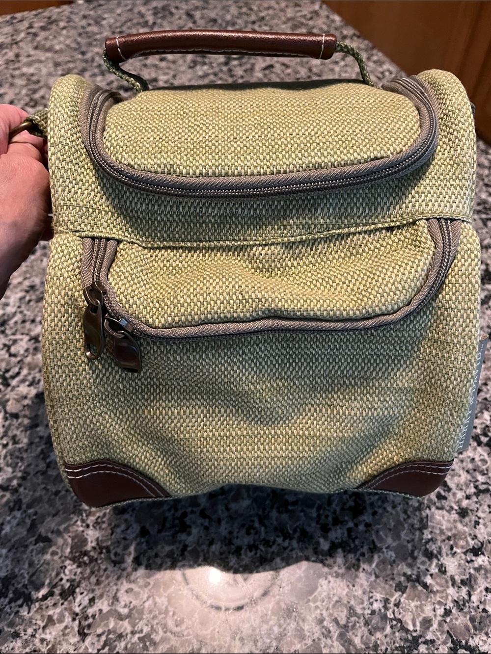 Harry and David Insulated Lunch Bag with Brown Trim